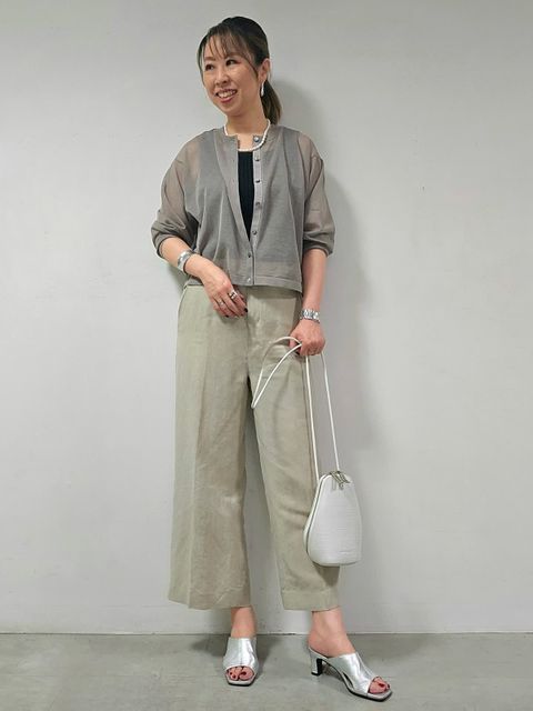 レースアシンメトリースカート（色：ホワイト系）のおすすめ人気