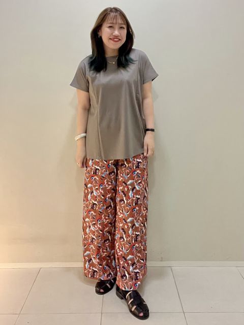 ヴィンテージフラワーイージーパンツ｜DAY by DAY It's international