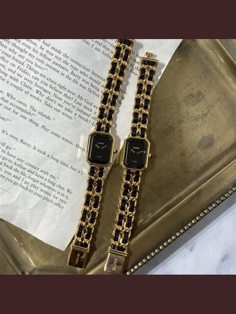 【★出品者様→自己紹介をお読みください） 】【CHANEL】プルミエール シャネル】新作ウォッチ「プルミエール」が復刻し現代版に！ | VERY