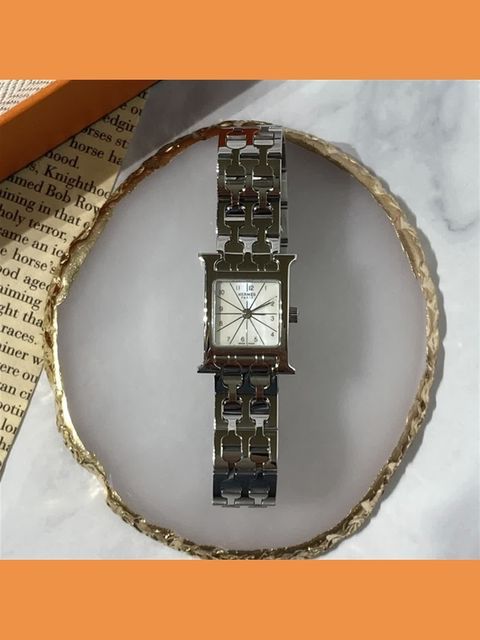vintage HERMES】エルメス Hウォッチミニ シェルダイアル入荷いたし