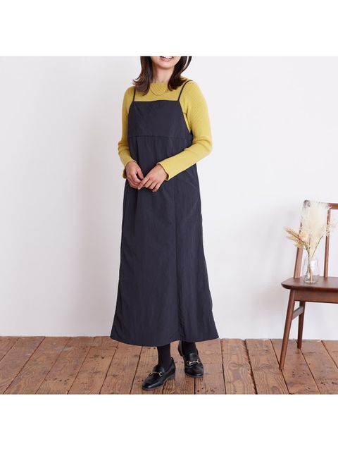 ✨今すぐ着られて長く楽しめる！タンブラータフタキャミワンピース